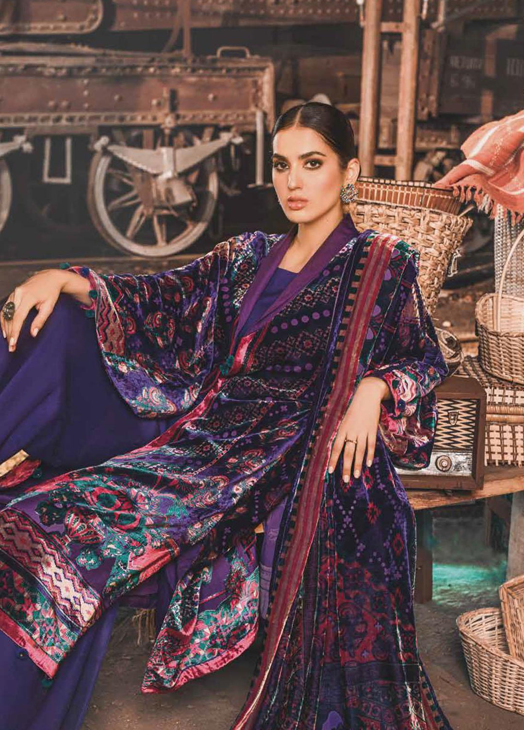 Gul Ahmed Printed Velvet Suits Unstitched 3 Piece GA21JL BVL-12009 B - Winter Collection