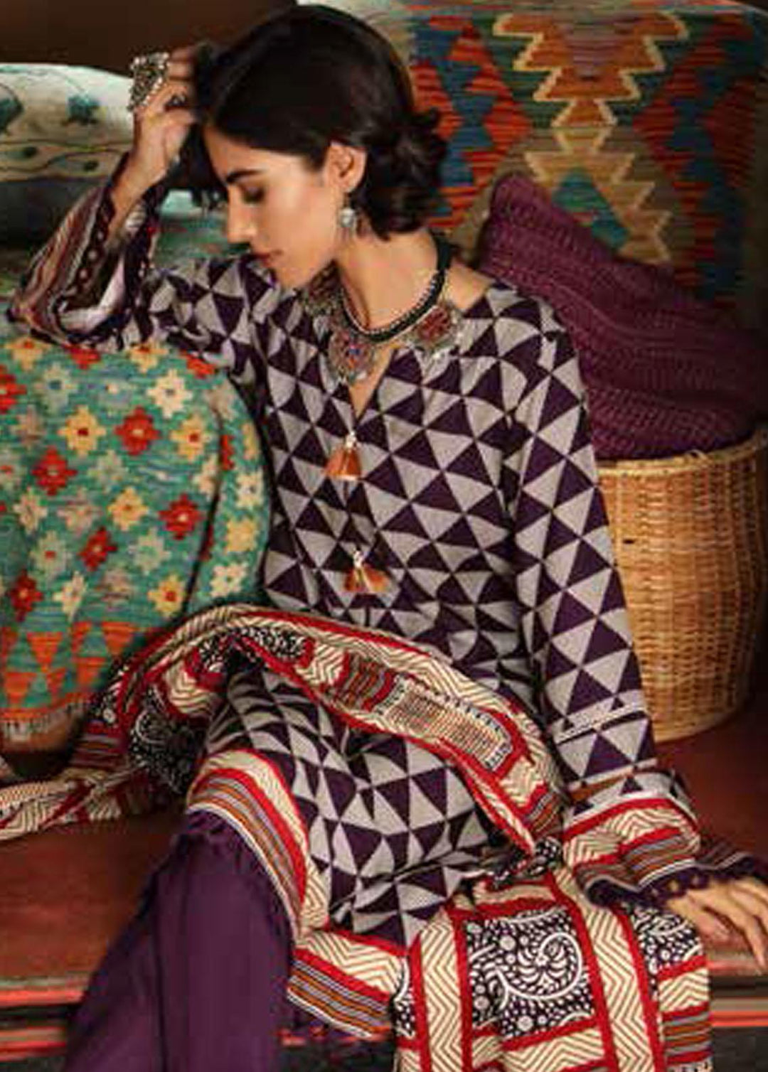 Pure Joy of Winter By Gul Ahmed Printed Linen Suits Unstitched 3 Piece GA22PJ LT-12019 B - Winter Collection