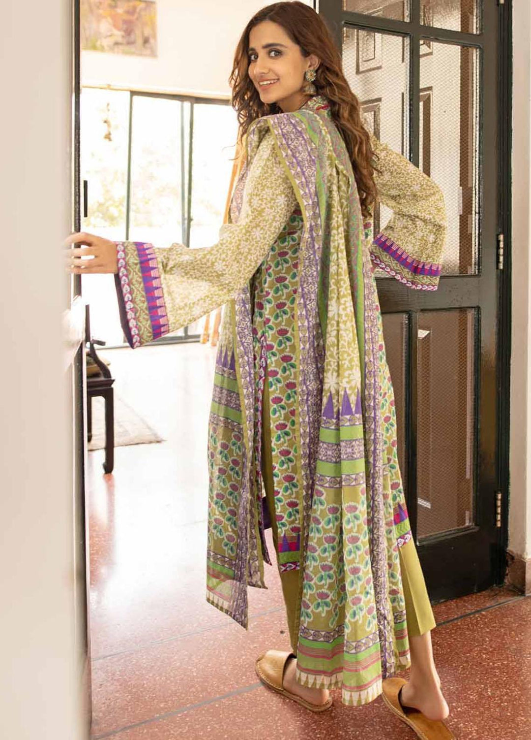 Rang Angan By Gul Ahmed Printed Lawn Suits Unstitched 3 Piece GA21RA CL-1260 A - Summer Collection