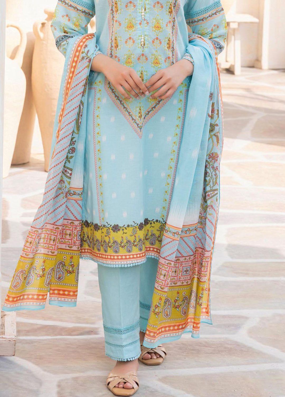 Gul Ahmed Printed Lawn Suits Unstitched 3 Piece GA23SF CL32490-B - Summer Collection
