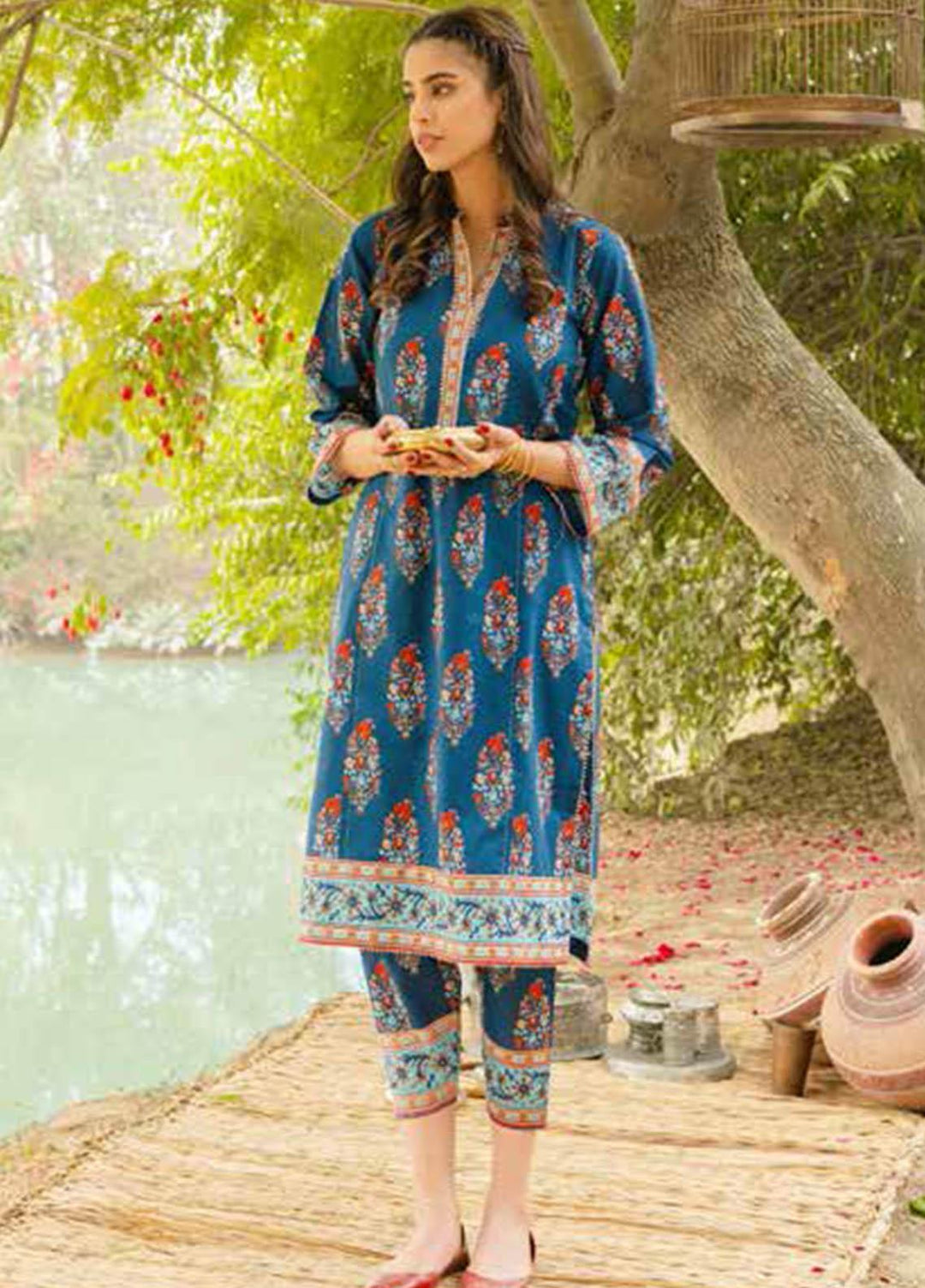 Gul Ahmed Printed Lawn  Unstitched Kurties GA21VG SL 891-A - Summer Collection