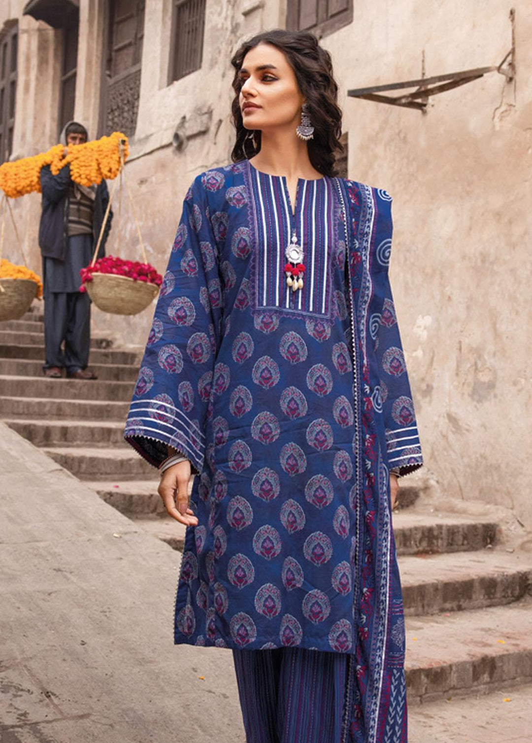 Vintage Garden By Gul Ahmed Printed Lawn Suits Unstitched 3 Piece GA23V CL-32425B - Summer Collection