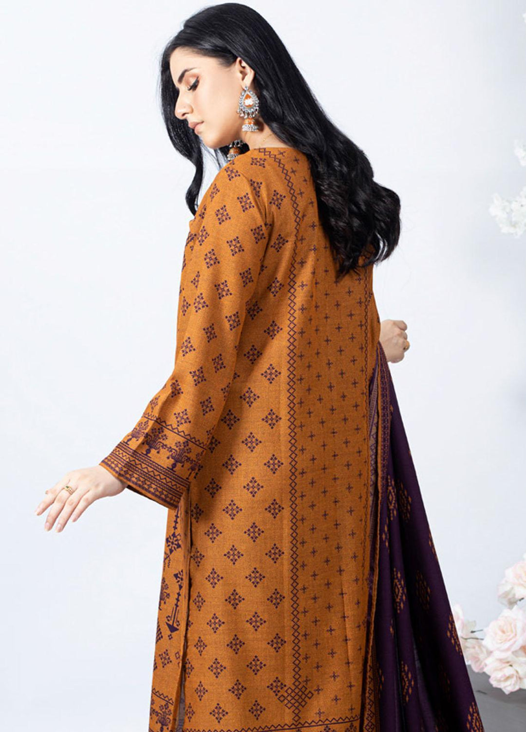 Gul Ahmed Embroidered Dhanak Suits Unstitched 3 Piece GA23WB WNS 32188 A - Winter Collection