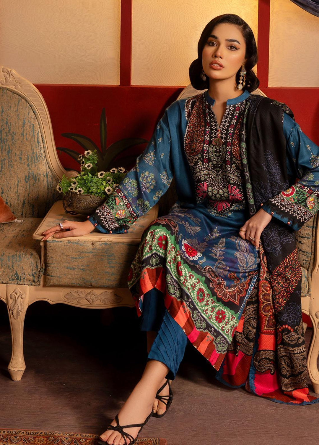 Gul Ahmed Printed Linen Suits Unstitched 3 Piece GA23WC LT 32024 - Winter Collection