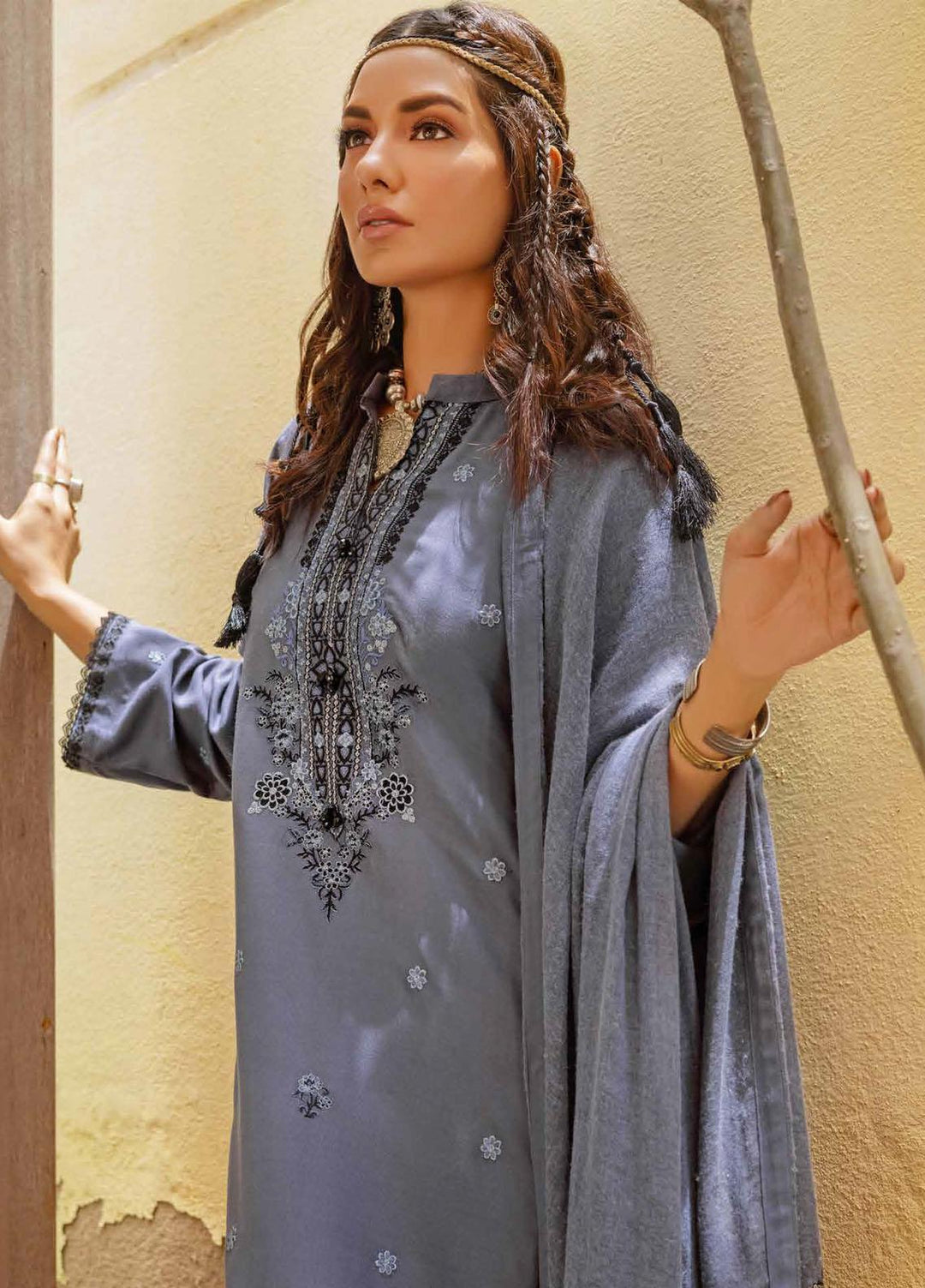 Glamour By Gul Ahmed Fancy Pashmina Suits Unstitched 3 Piece GA23WG AP-32087 - Winter Collection