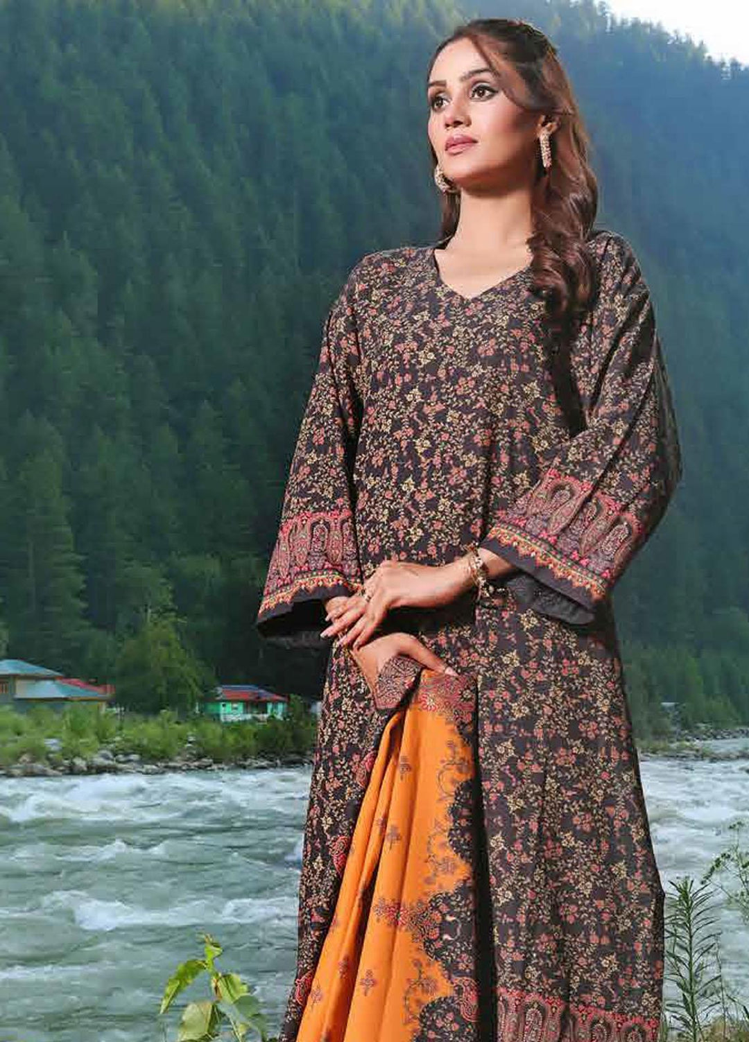 Glamour By Gul Ahmed Printed Karandi Suits Unstitched 3 Piece GA23WG AY-32014 - Winter Collection