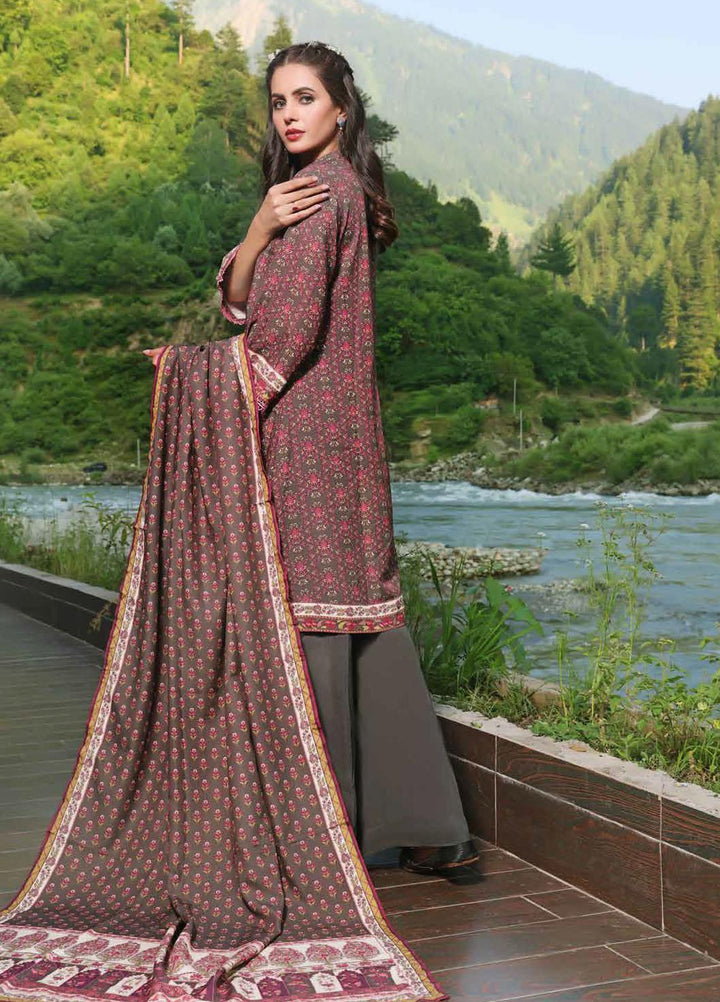 Glamour By Gul Ahmed Printed Karandi Suits Unstitched 3 Piece GA23WG AY-32031 - Winter Collection