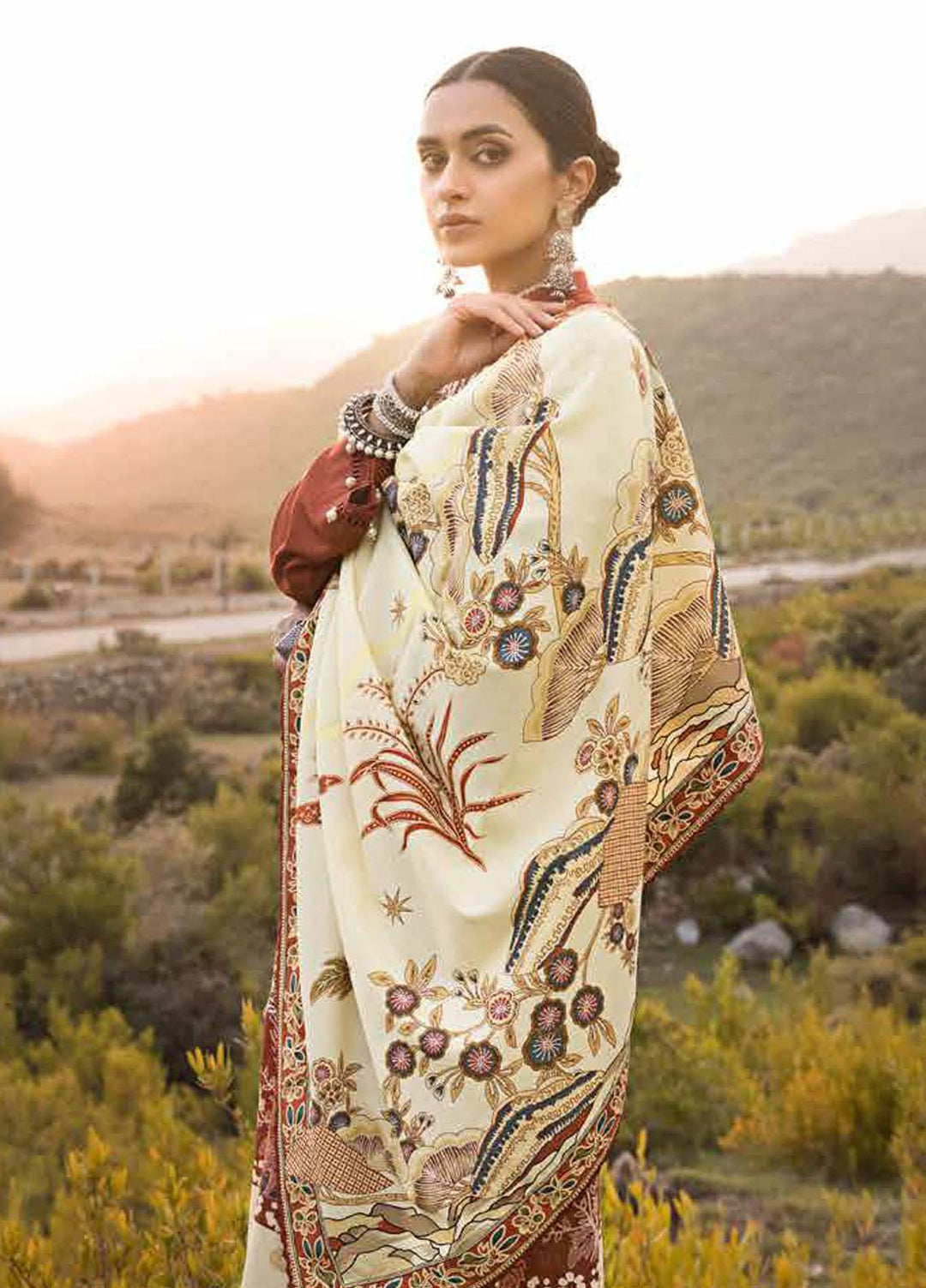 Glamour By Gul Ahmed Fancy Karandi Suits Unstitched 3 Piece GA23WG AY-32036 - Winter Collection