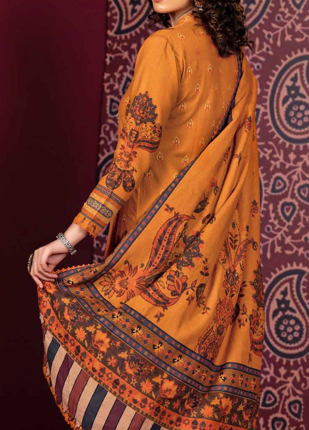 Gul Ahmed Printed Cotton Suits Unstitched 3 Piece GA23WL K-32006 - Winter Collection