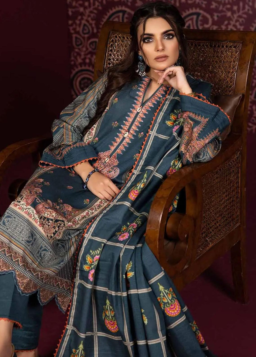 Gul Ahmed Embroidered Khaddar Suits Unstitched 3 Piece GA23WL K-32039 - Winter Collection