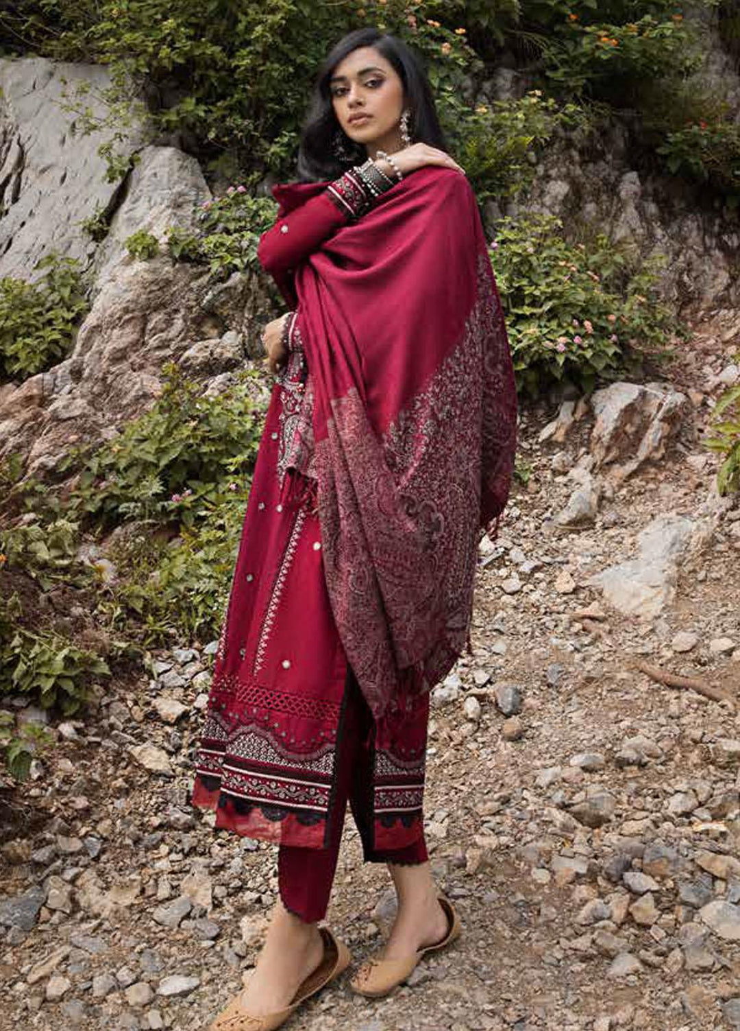 Gul Ahmed Embroidered Khaddar Suits Unstitched 3 Piece GA23WL AP-32089 - Winter Collection