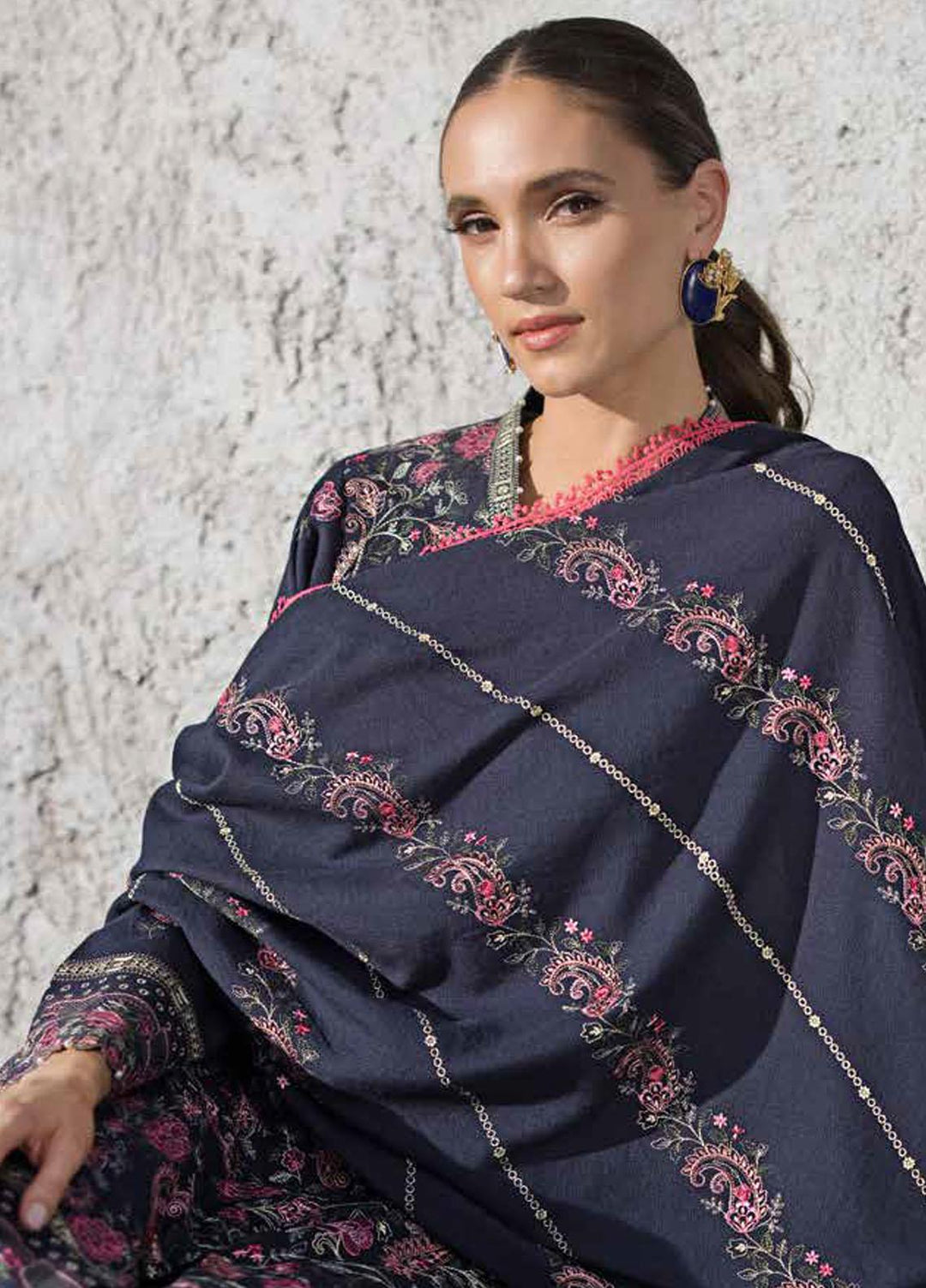 Gul Ahmed Embroidered Dhanak Suits Unstitched 3 Piece GA23WL DH-32002 - Winter Collection