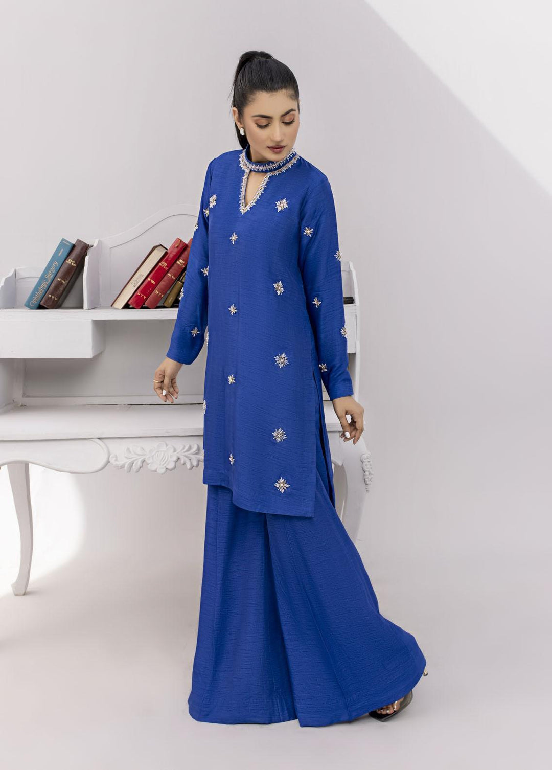 Maira Zunnorain Pret Embroidered Silk 2 Piece Suit MRZ23GM MZBR-23 ASTRO