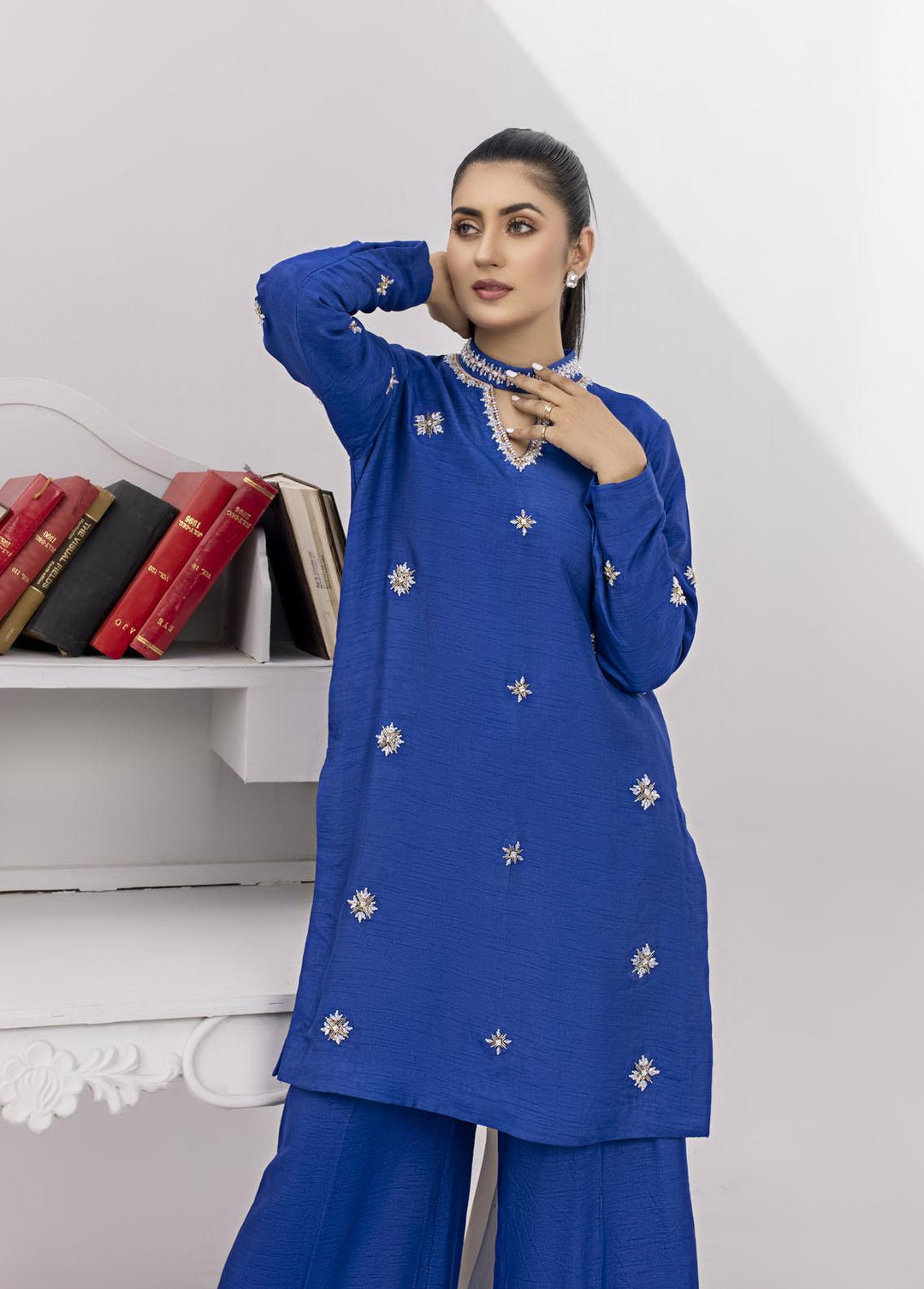 Maira Zunnorain Pret Embroidered Silk 2 Piece Suit MRZ23GM MZBR-23 ASTRO