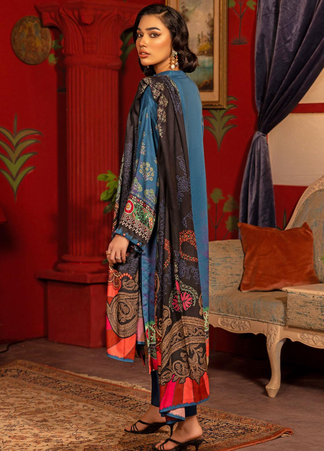 Gul Ahmed Printed Linen Suits Unstitched 3 Piece GA23WC LT 32024 - Winter Collection