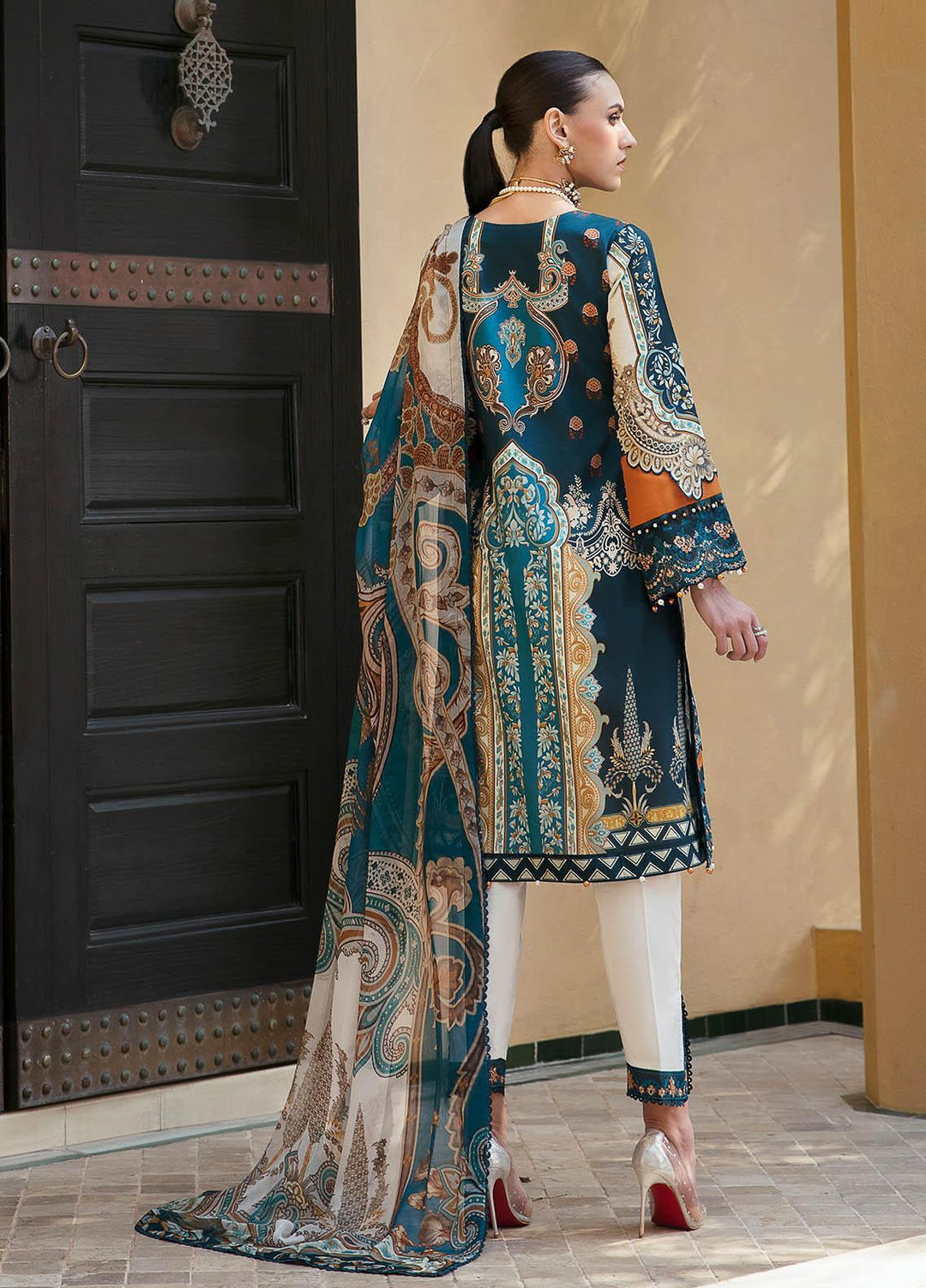 Gulaal Embroidered Lawn Suits Unstitched 3 Piece GL23L 11 Mariya - Summer Collection