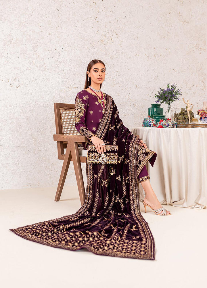 Gulaal Embroidered Velvet Suits Unstitched 3 Piece GL22V 06 VEENA - Luxury Collection