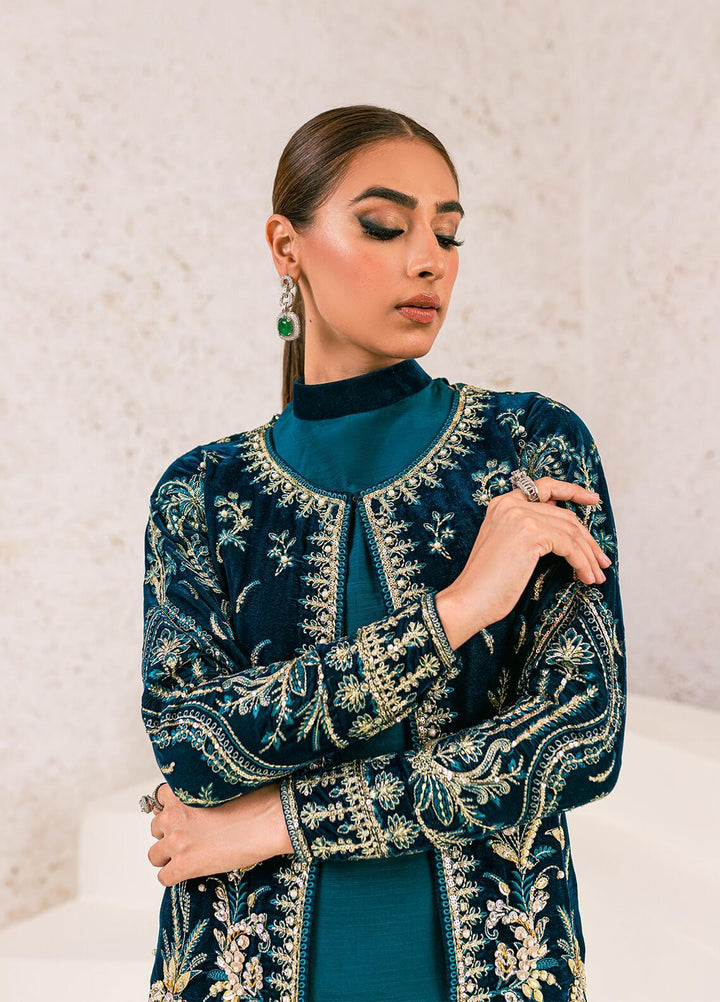 Gulaal Embroidered Velvet Suits Unstitched 3 Piece GL22V 07 SABEENA - Luxury Collection