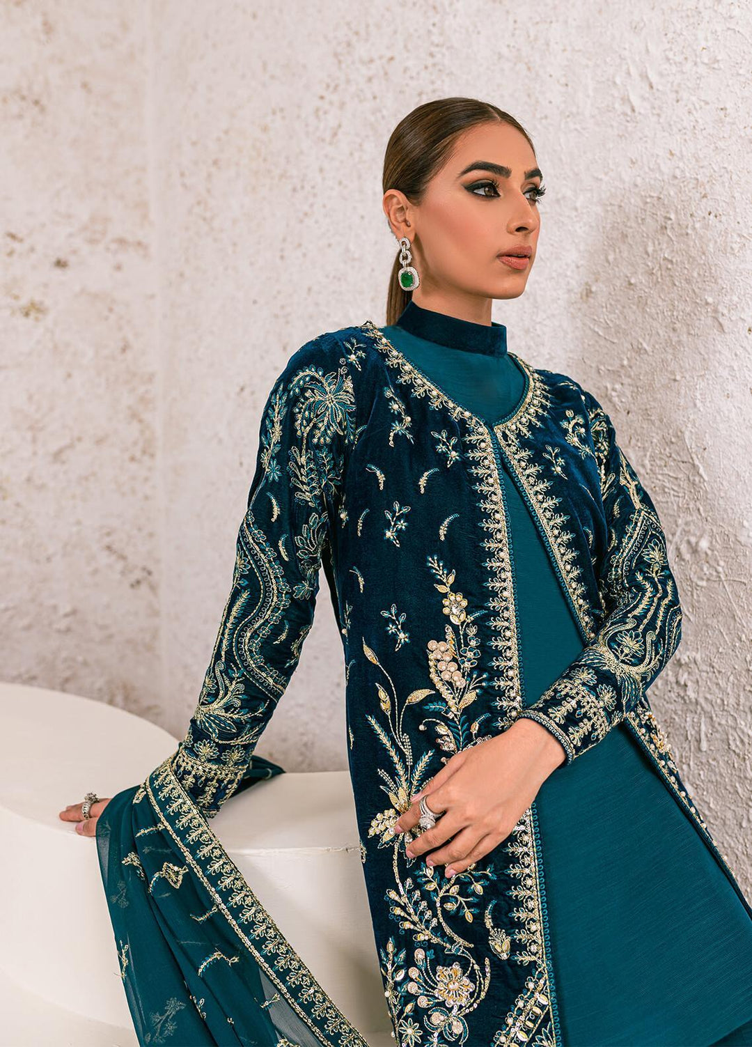Gulaal Embroidered Velvet Suits Unstitched 3 Piece GL22V 07 SABEENA - Luxury Collection