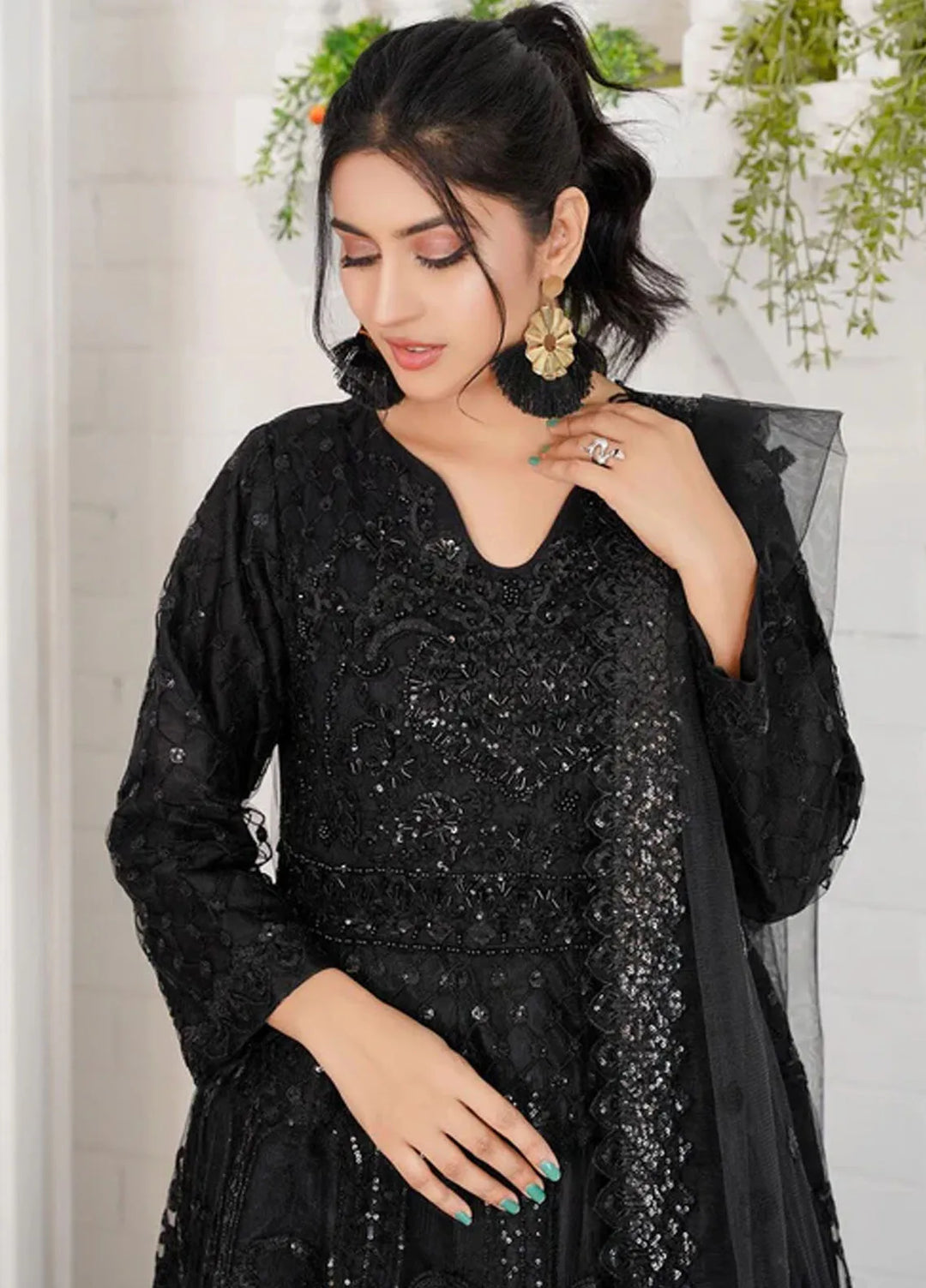 Gulnoor Pret Embroidered Bareeze Net 3 Piece Suit Shaelyn