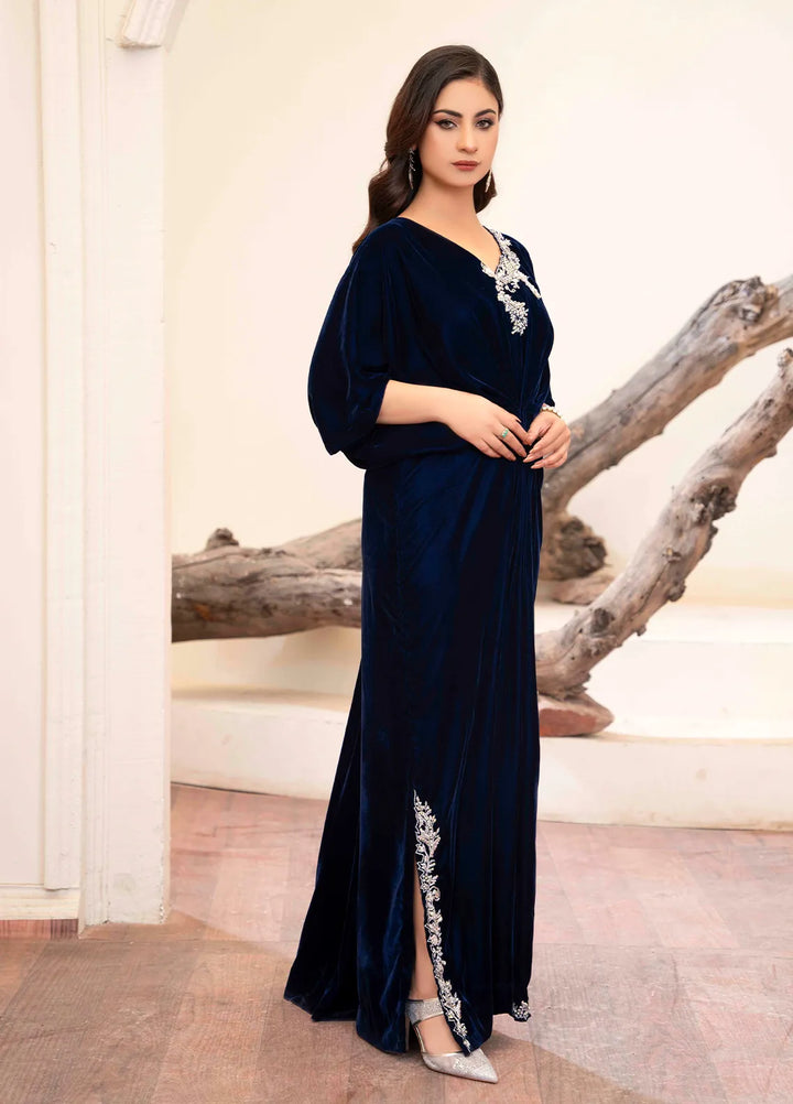 Hadia Batool Pret Embroidered Velvet Kaftan Sifa