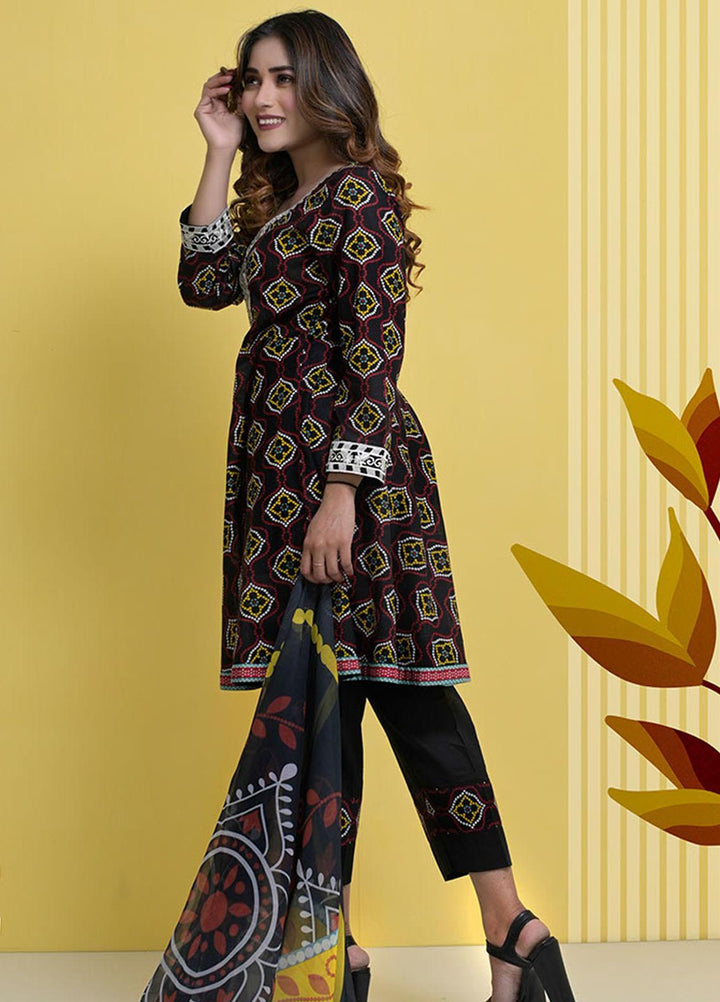Halima Sultan Embroidered Lawn Suits Unstitched 3 Piece HS21L-2 02-Catmint - Summer Collection