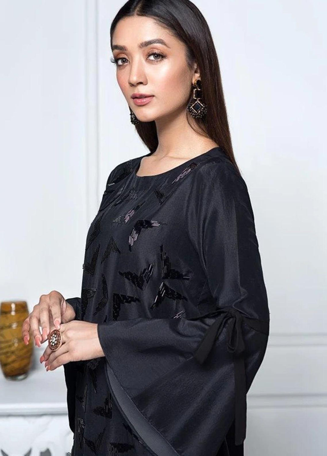 Hana Luxury Pret Embroidered Raw Silk 2 Piece Dress Midnight Raven