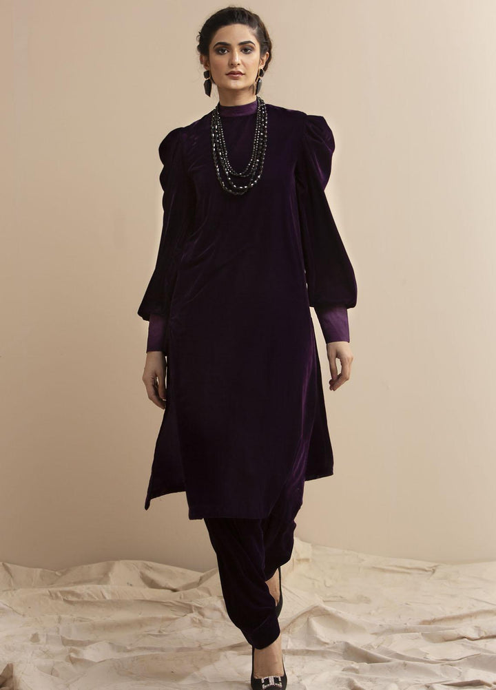 Hana Luxury Pret Embroidered Velvet 2 Piece Dress Mozart