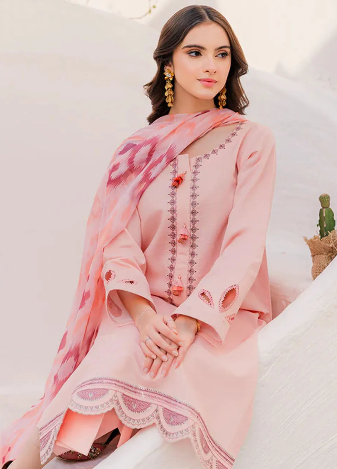 Hana Pret Embroidered Lawn 3 Piece Suit Tangerine