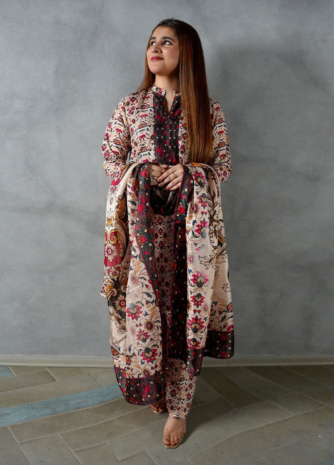 Heritage Hues by Grape Drape Pret Printed Crepe Lawn 3 Piece Suit Mahira