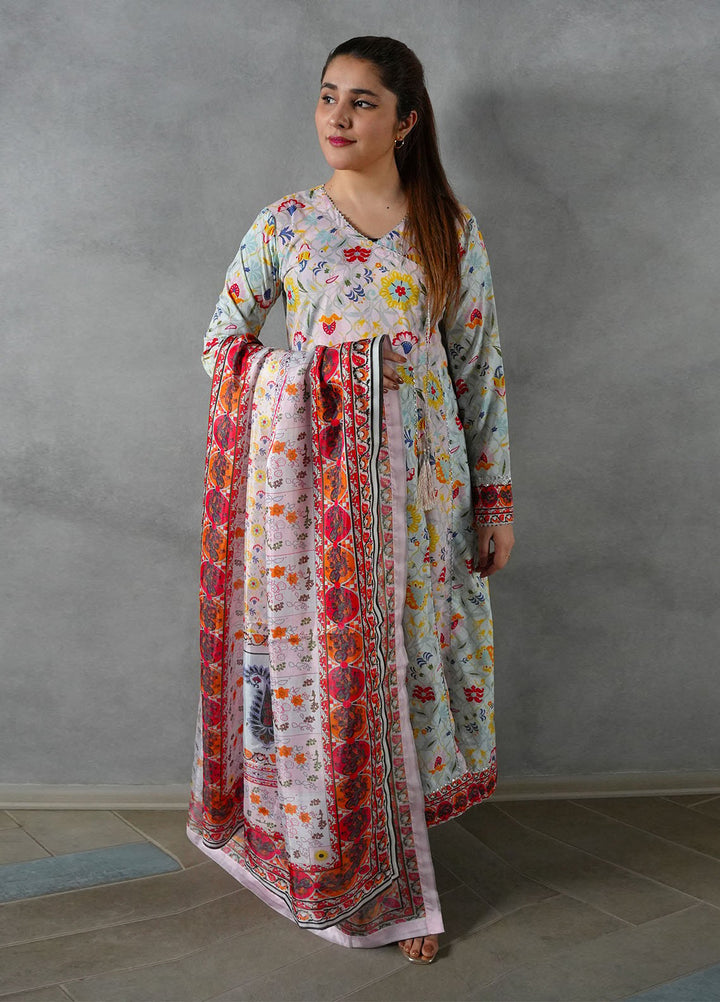 Heritage Hues by Grape Drape Pret Printed Crepe Lawn 3 Piece Suit Nayab
