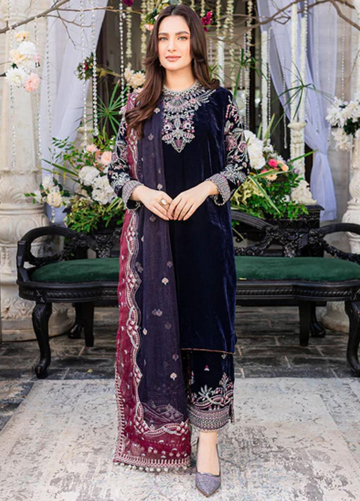 Heeriye By Izel Embroidered Velvet Suits Unstitched 3 Piece IZL23HR HF-1065 Reshma - Festive Collection
