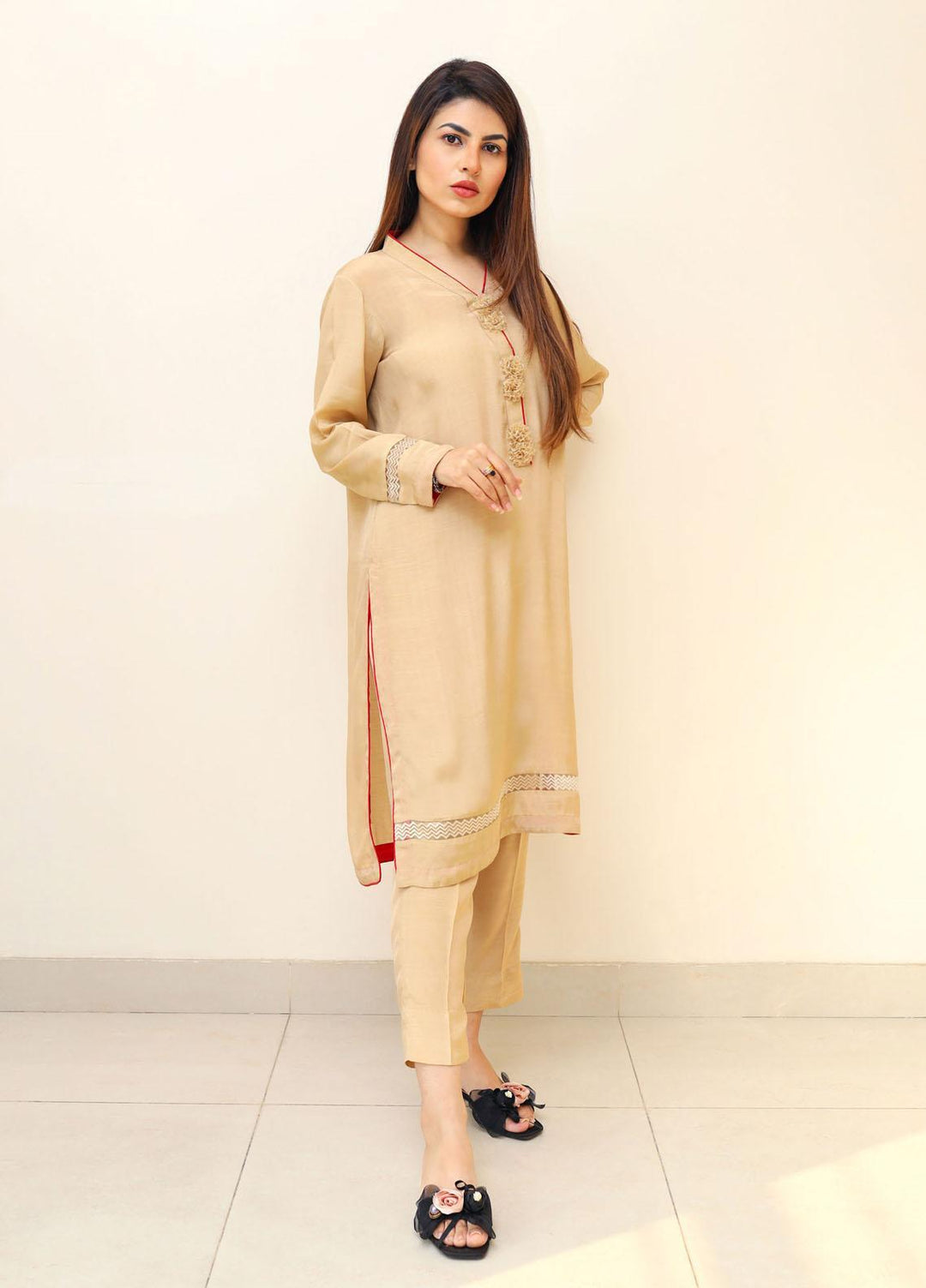 Hina Hassan Studio Pret  Raw Silk 2 Piece Suit HH22BE Floral Wheat