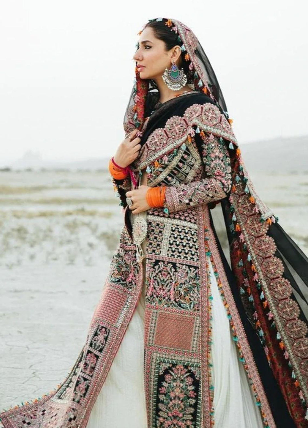 Rahgoli By Hussain Rehar Embroidered Lawn Suits Unstitched 3 Piece HRR22R Saheg - Spring / Summer Collection