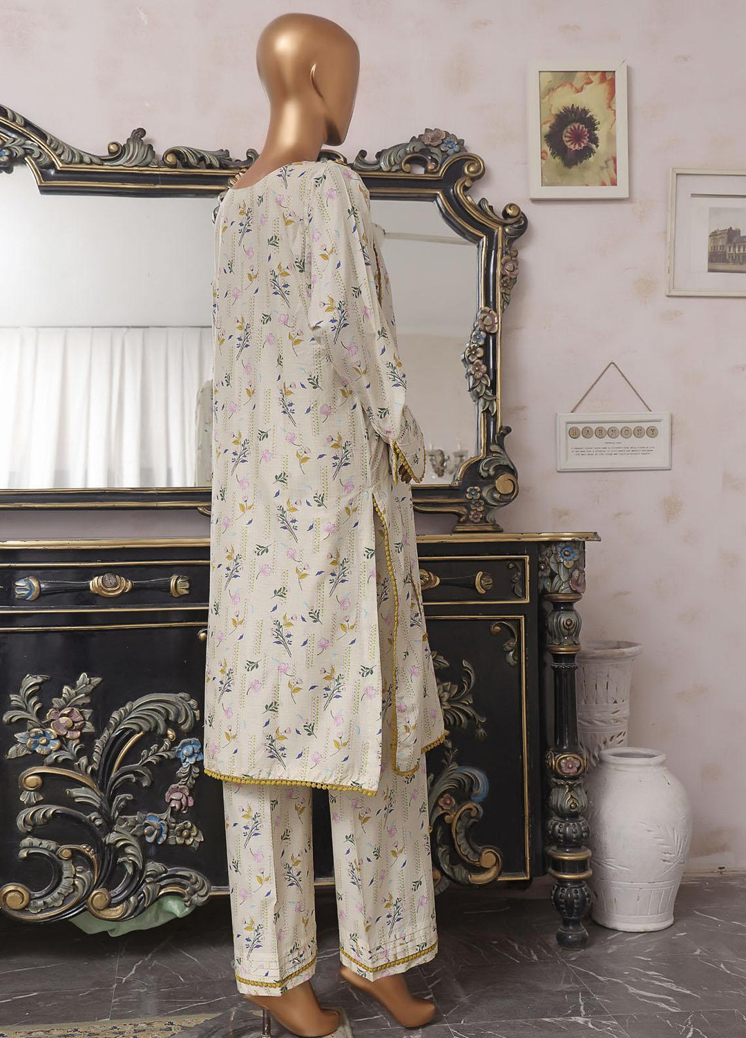HZ Textiles Pret Printed Cambric 2 Piece Suit HZ22CC-1 D-54
