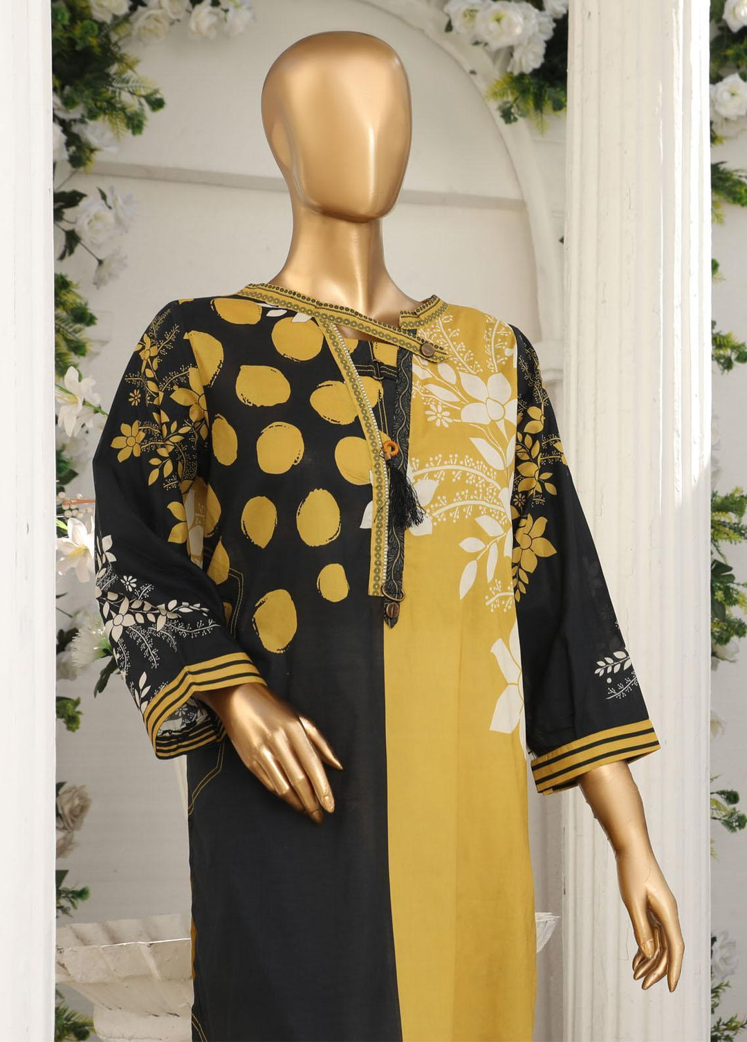 HZ Textiles Pret Printed Lawn Kurti HZ23OT D-16