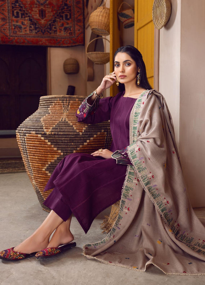 ILAHA Pret  Khaddar 3 Piece Suit IL004 Aelia