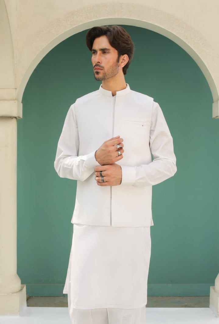 Muraqsh Ready To Wear Solids Cotton Men Off White Blended Waistcoat Straigth Cut MUR-OWCKW-WC - Summer Collection
