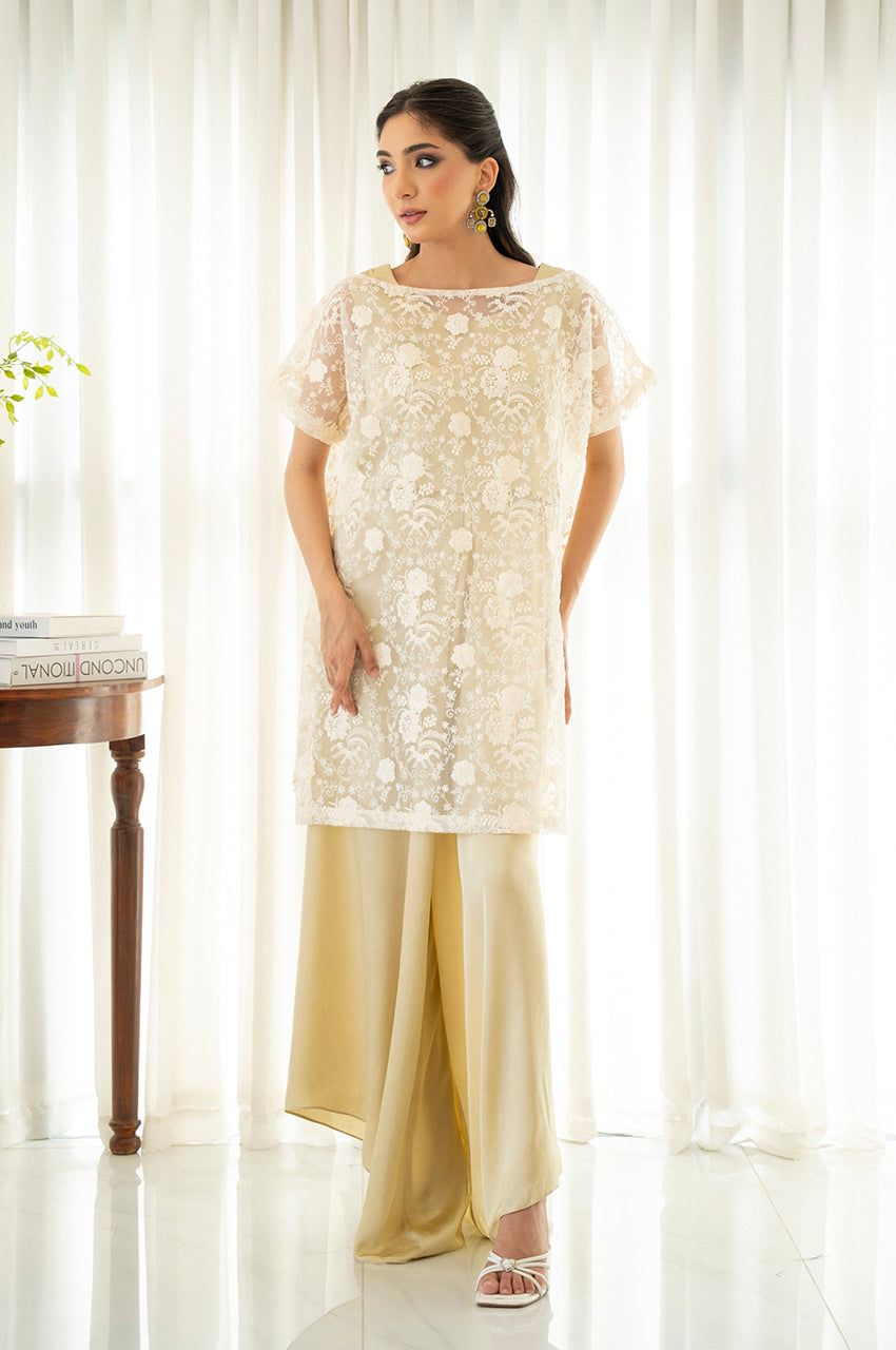 Liyaana From Nizka By Nida Rehan RTW Embroidered Shimmer Silk 2 Piece Suit Champagne Grace - Festive Collection