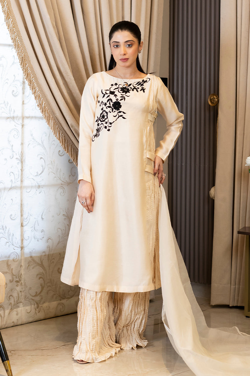 Liyaana From Nizka By Nida Rehan RTW Embroidered Silk & Organza 3 Piece Suit Ivory Bloom - Festive Collection