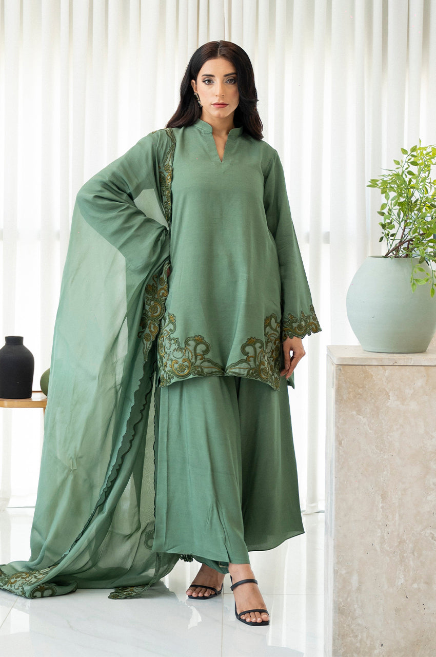 Liyaana From Nizka By Nida Rehan RTW Embroidered Raw Silk 2 Piece Suit Verdant Bloom - Festive Collection