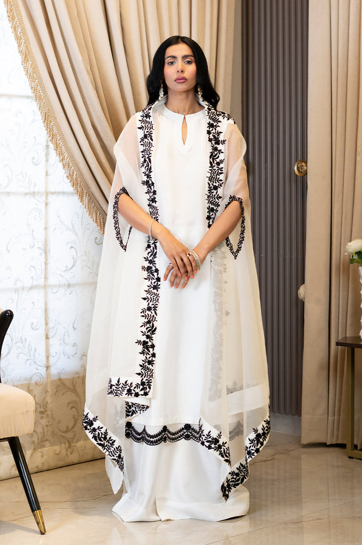 Liyaana From Nizka By Nida Rehan RTW Embroidered Organza Silk 3 Piece Suit Ethereal Elegance - Festive Collection