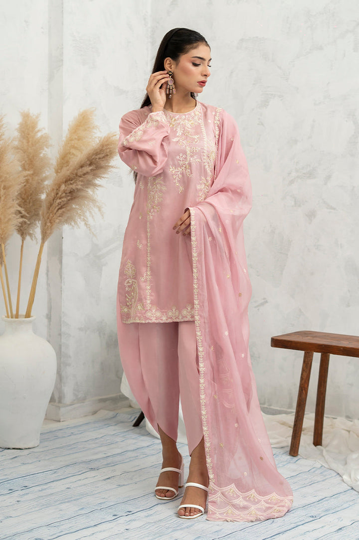 Liyaana From Nizka By Nida Rehan RTW Embroidered Premium Silk 3 Piece Suit Blush Reverie - Festive Collection