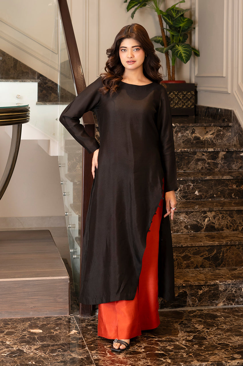 Liyaana From Nizka By Nida Rehan RTW Solids Butter Silk 2 Piece Suit Noir Ember - Casual Collection