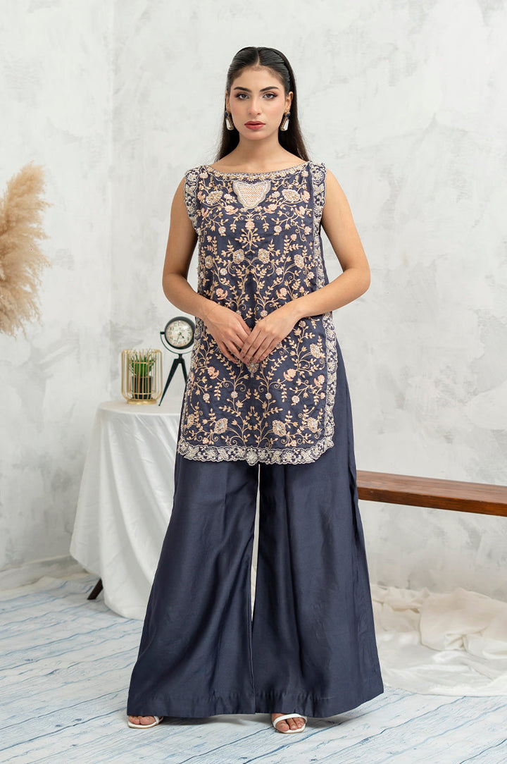 Liyaana From Nizka By Nida Rehan RTW Embroidered Heavy Silk 3 Piece Suit Midnight Ivy - Festive Collection