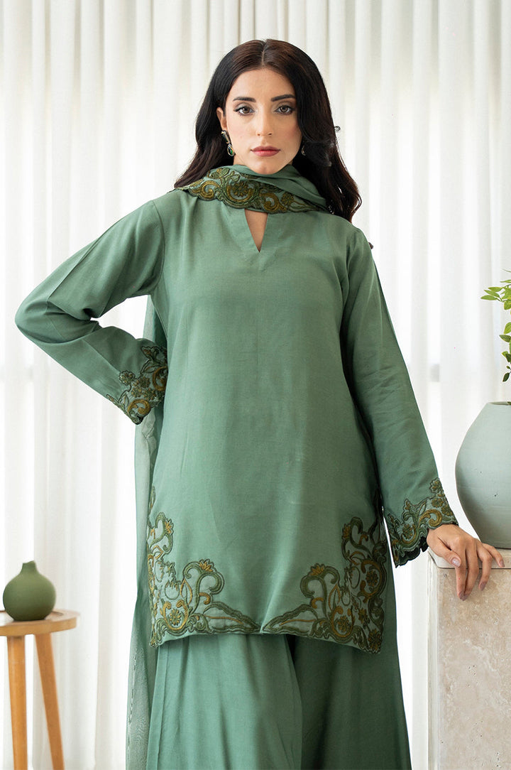Liyaana From Nizka By Nida Rehan RTW Embroidered Raw Silk 2 Piece Suit Verdant Bloom - Festive Collection