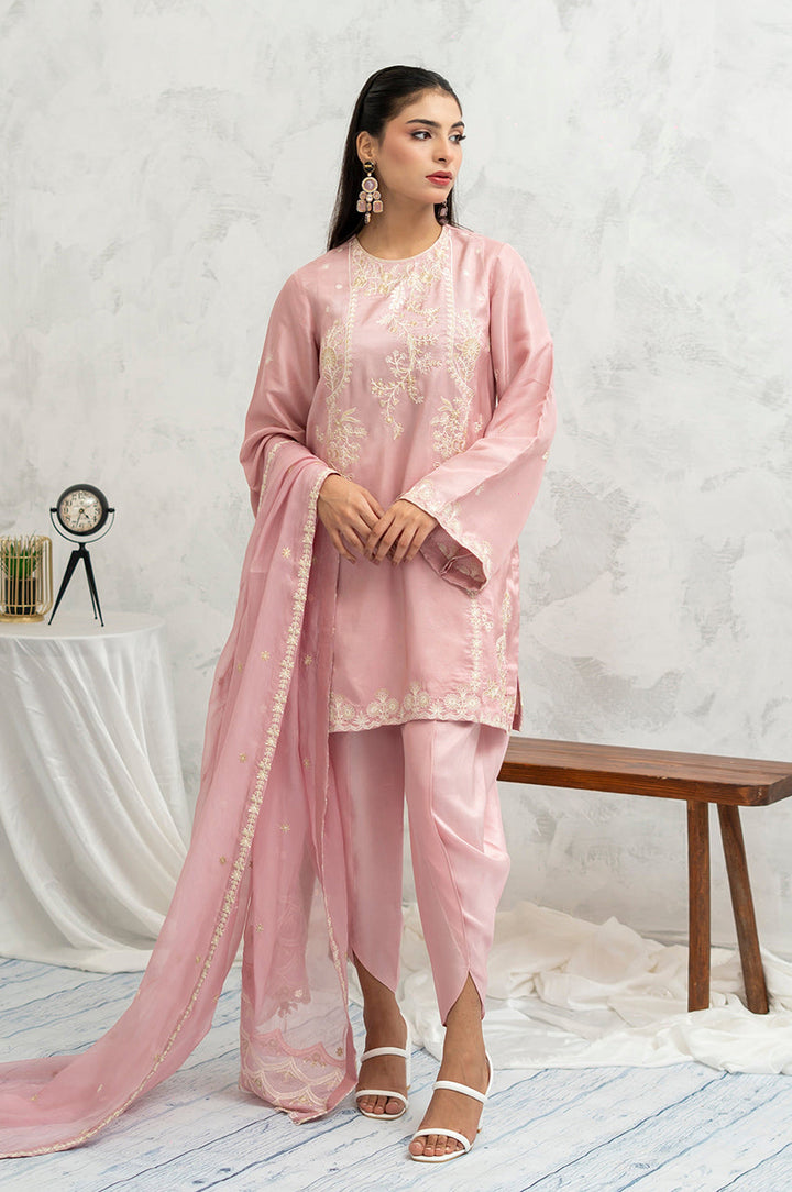 Liyaana From Nizka By Nida Rehan RTW Embroidered Premium Silk 3 Piece Suit Blush Reverie - Festive Collection
