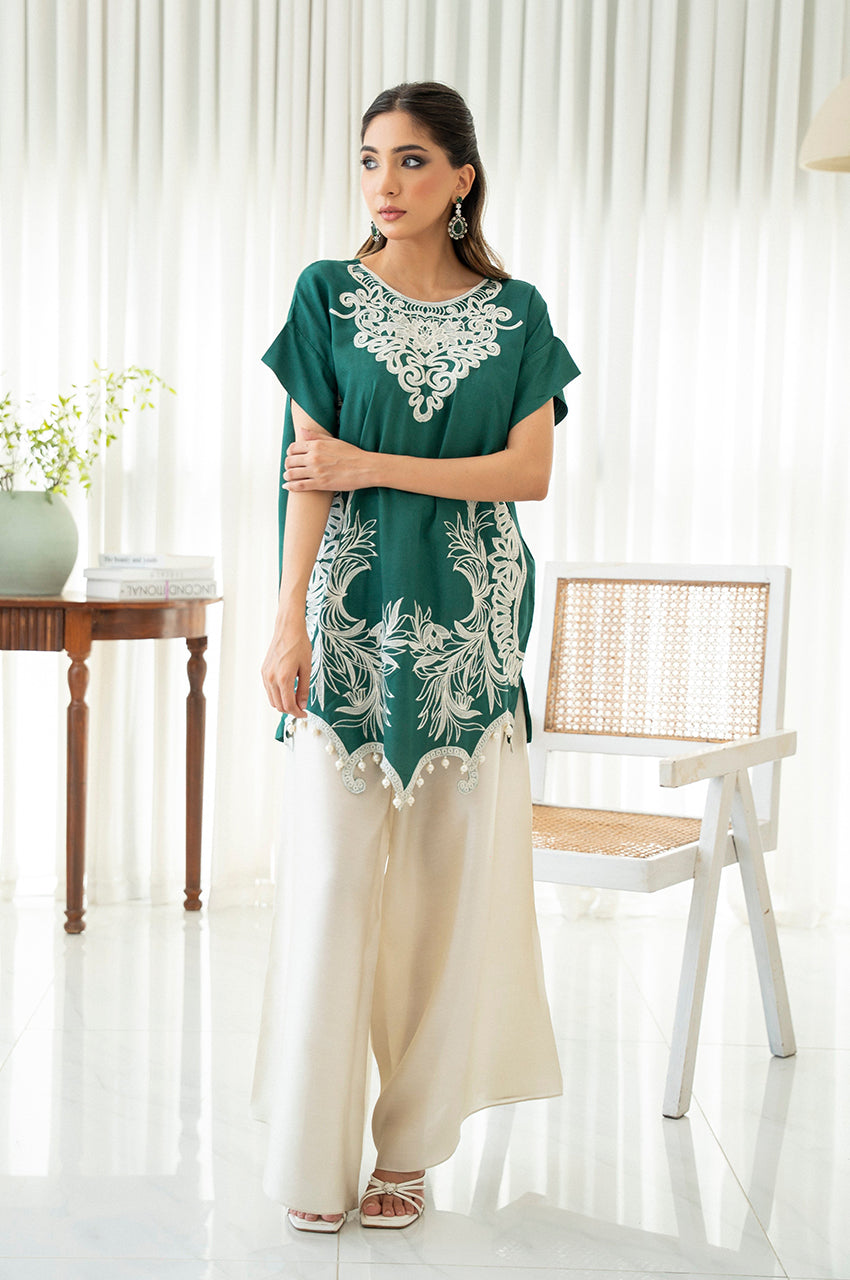 Liyaana From Nizka By Nida Rehan RTW Embroidered Raw Silk 2 Piece Suit Azure Crest - Festive Collection