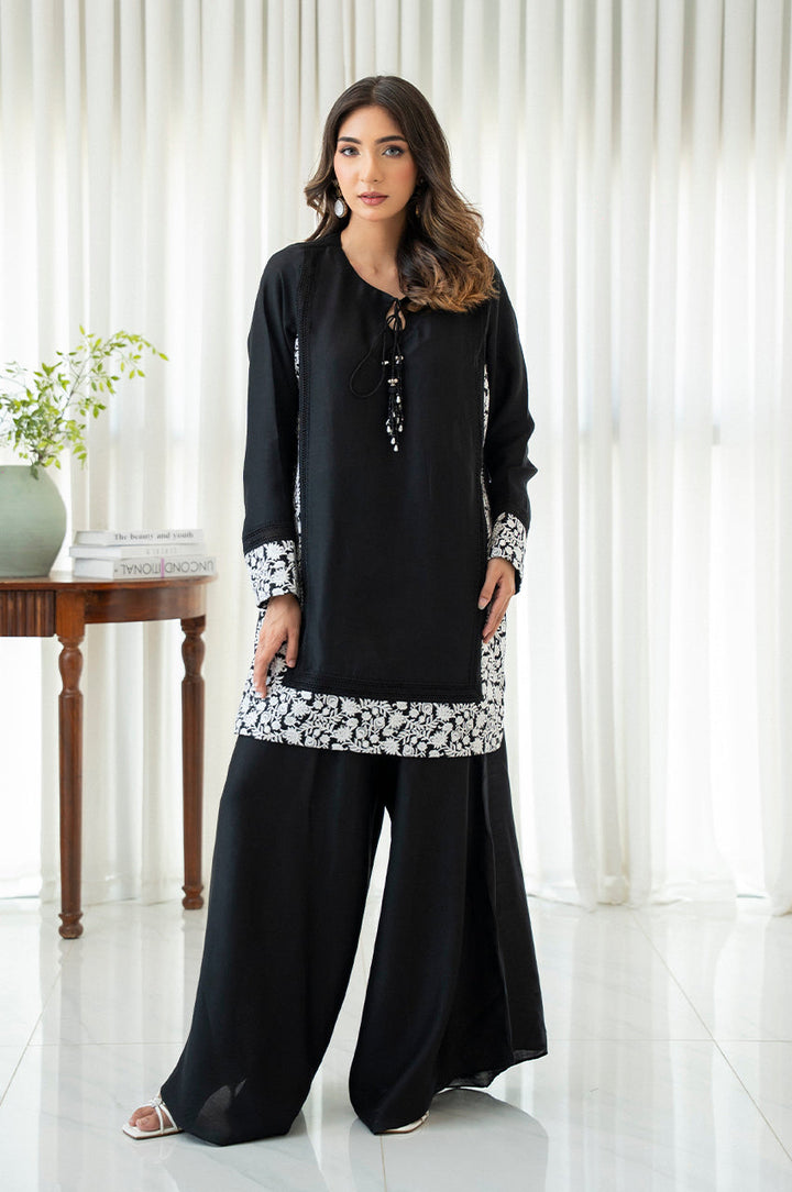 Liyaana From Nizka By Nida Rehan RTW Embroidered Silk Blend 2 Piece Suit Noir Jardin - Festive Collection