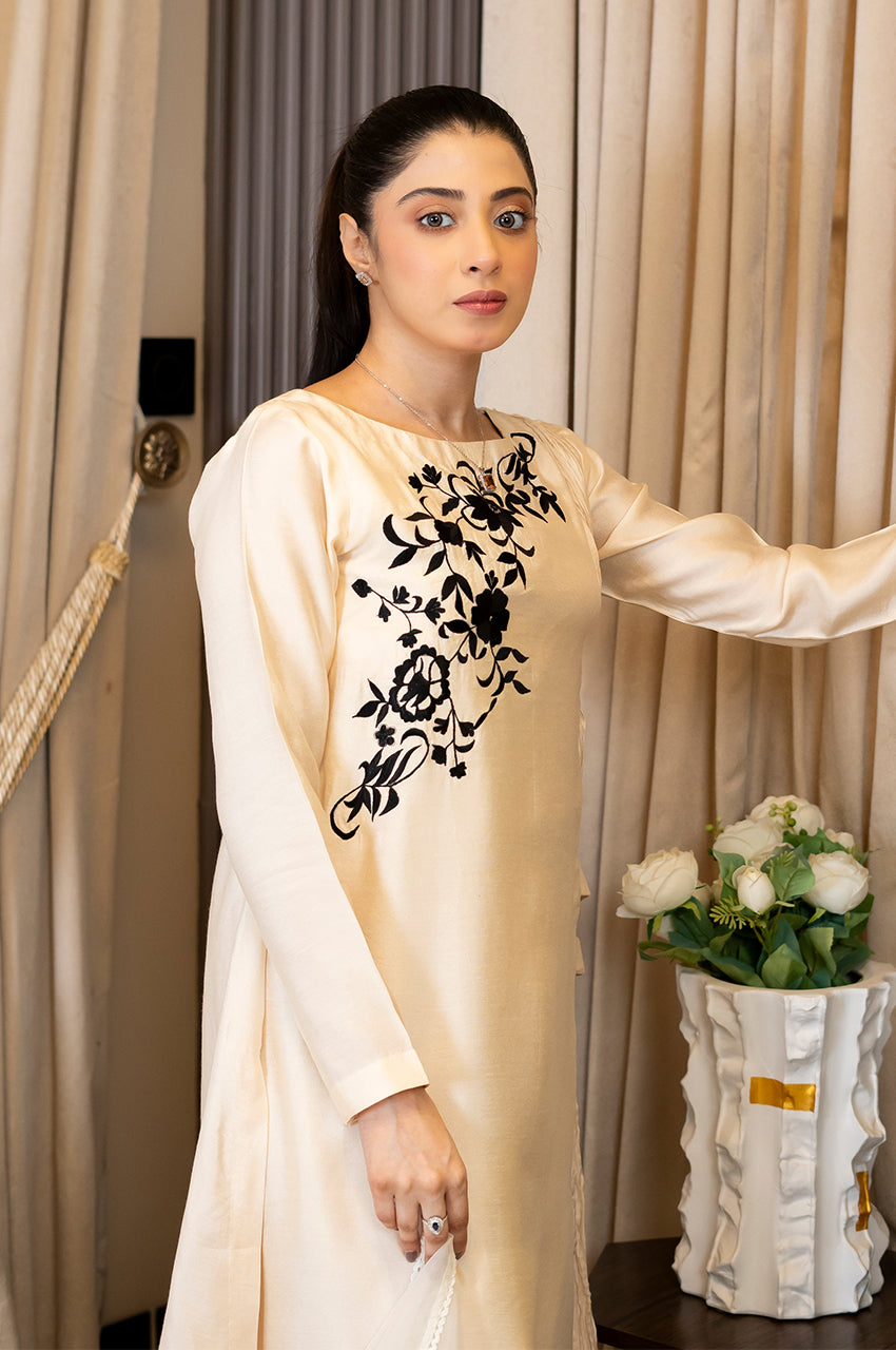 Liyaana From Nizka By Nida Rehan RTW Embroidered Silk & Organza 3 Piece Suit Ivory Bloom - Festive Collection